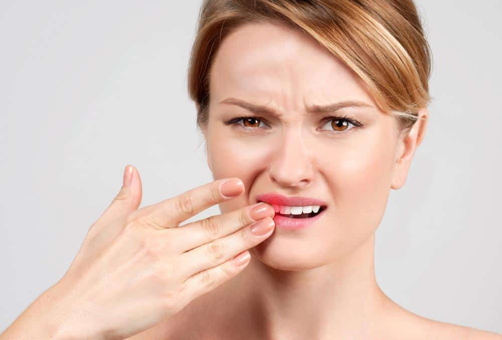 Does Laser Teeth Whitening Hurt or Cause Sensitivity St albans?